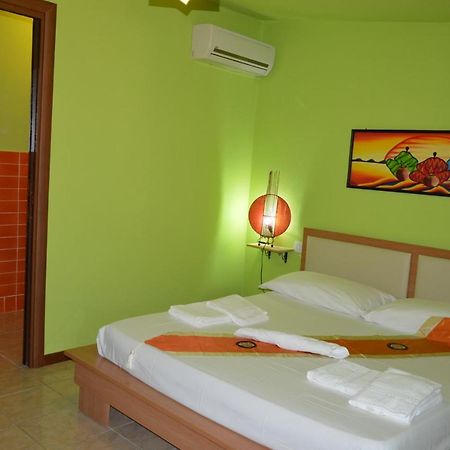Butterfly House Bed & Breakfast อาลเกโร ภายนอก รูปภาพ