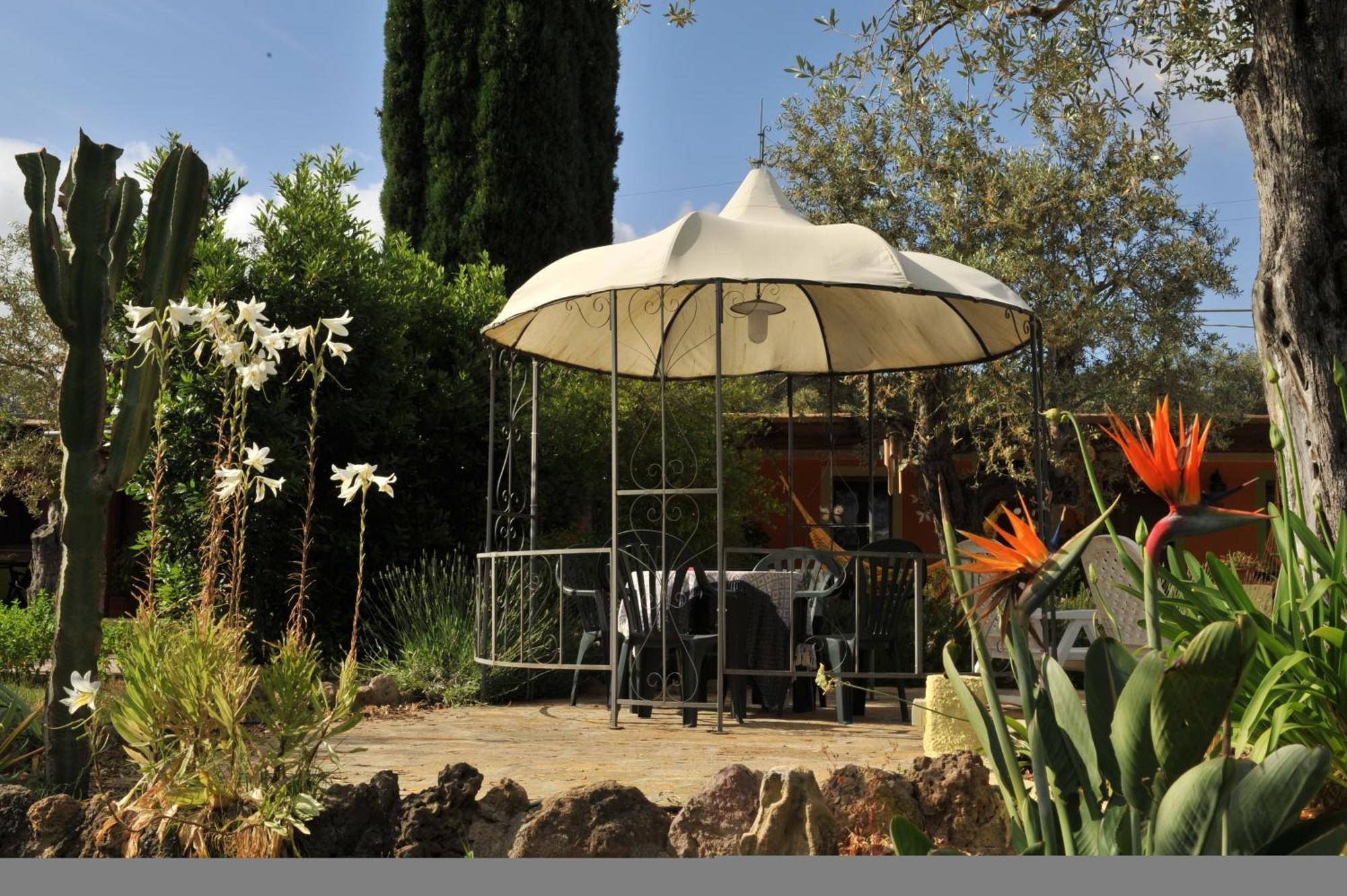 Butterfly House Bed & Breakfast อาลเกโร ภายนอก รูปภาพ
